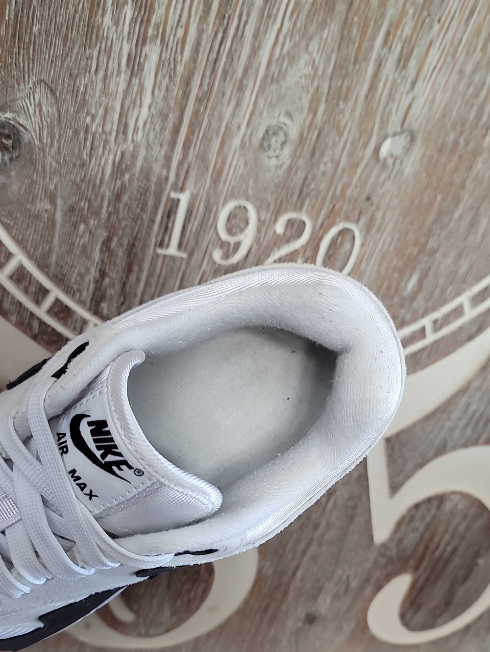 Nike Wmns Air Max 1 "White/Black" Wmns 8.5, Good Condition. Fast Shipping - Picture 13 of 14